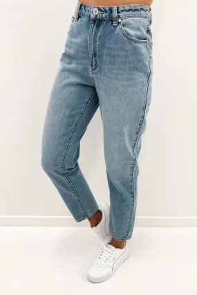A 94 High Slim Jean Lindsey Hemp A 94 High Slim Jean Lindsey Hemp