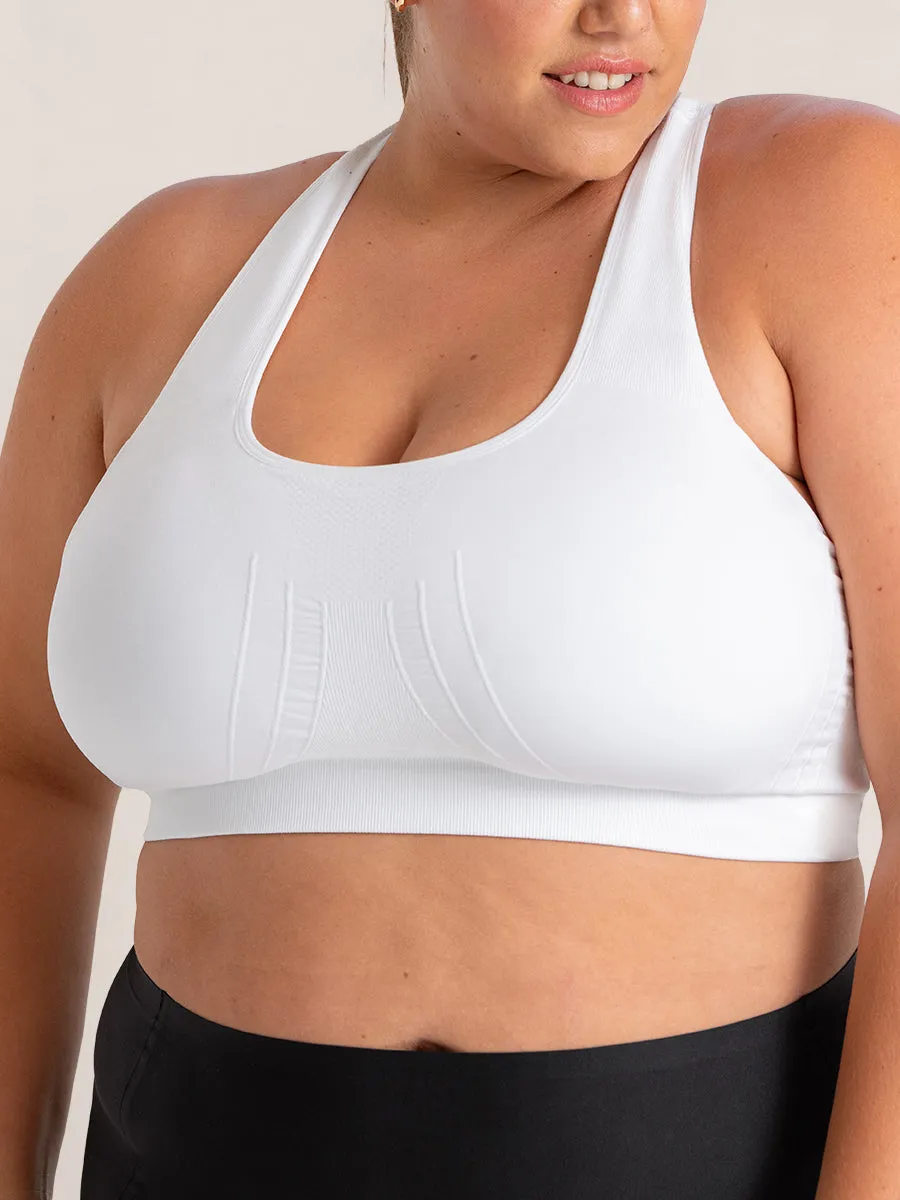 Bundle Truekind® & Shapermint Essentials  - 1 Seamless Racerback Sports Bra   1 Capri