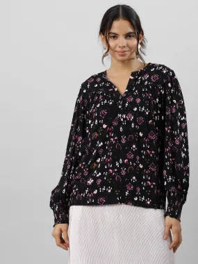 Casual Printed Floral Black Top Casual Printed Floral Black Top