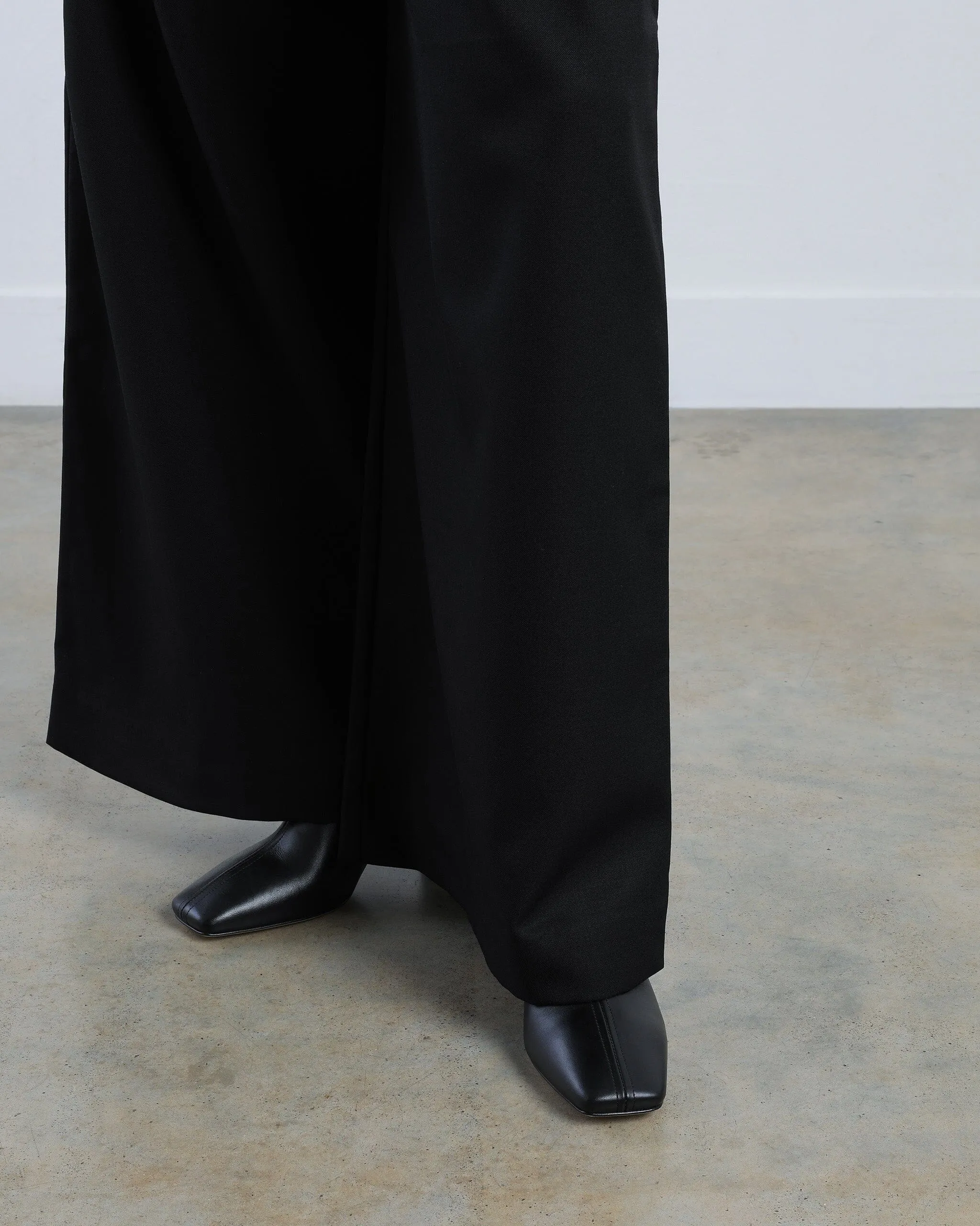 Cube Boot, Black