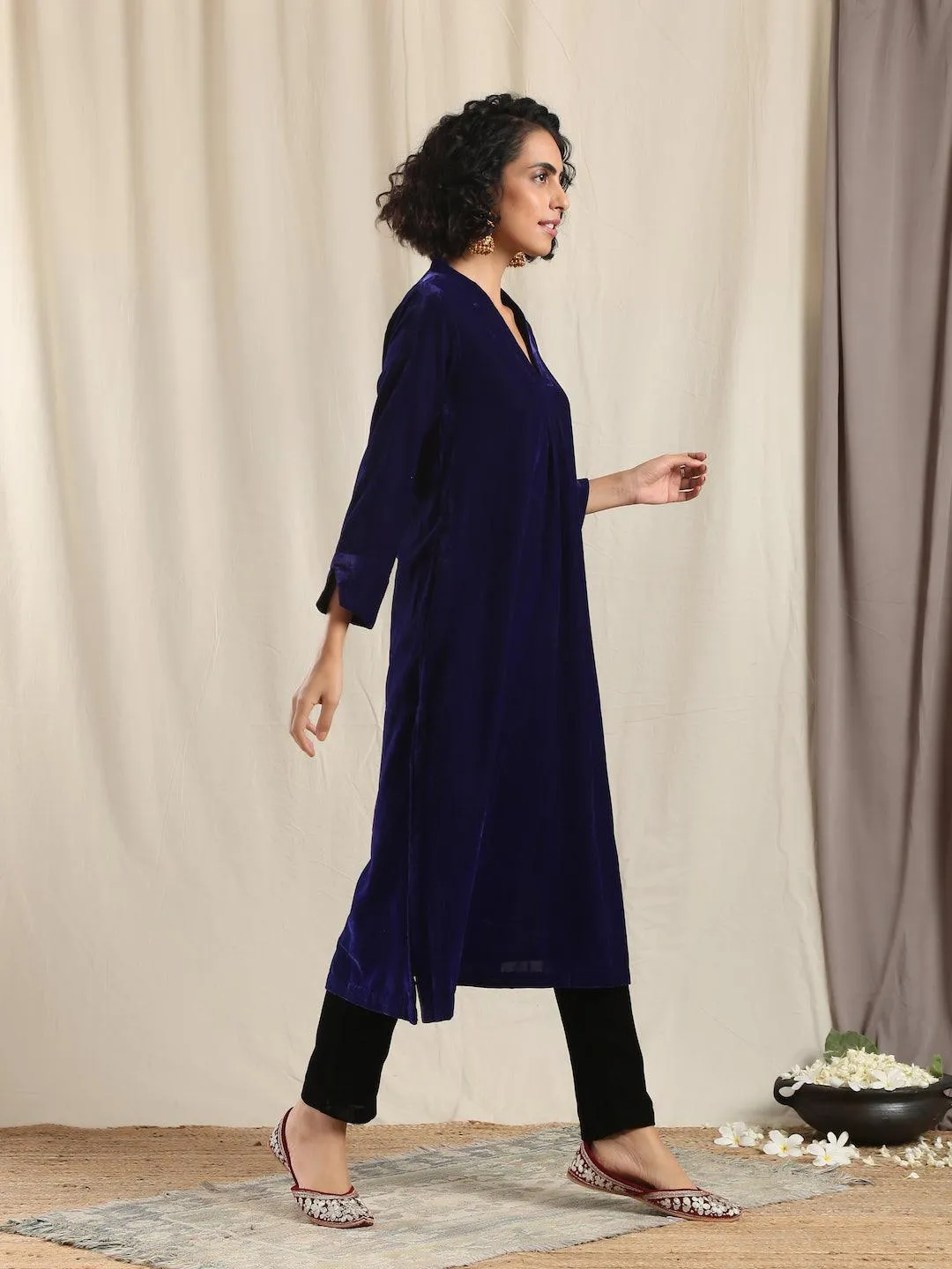 Green Velvet Slit Kurta