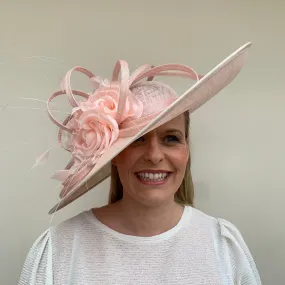 J Bees JB22/258 Large Wedding Hatinator in Pinks J Bees JB22/258 Large Wedding Hatinator in Pinks
