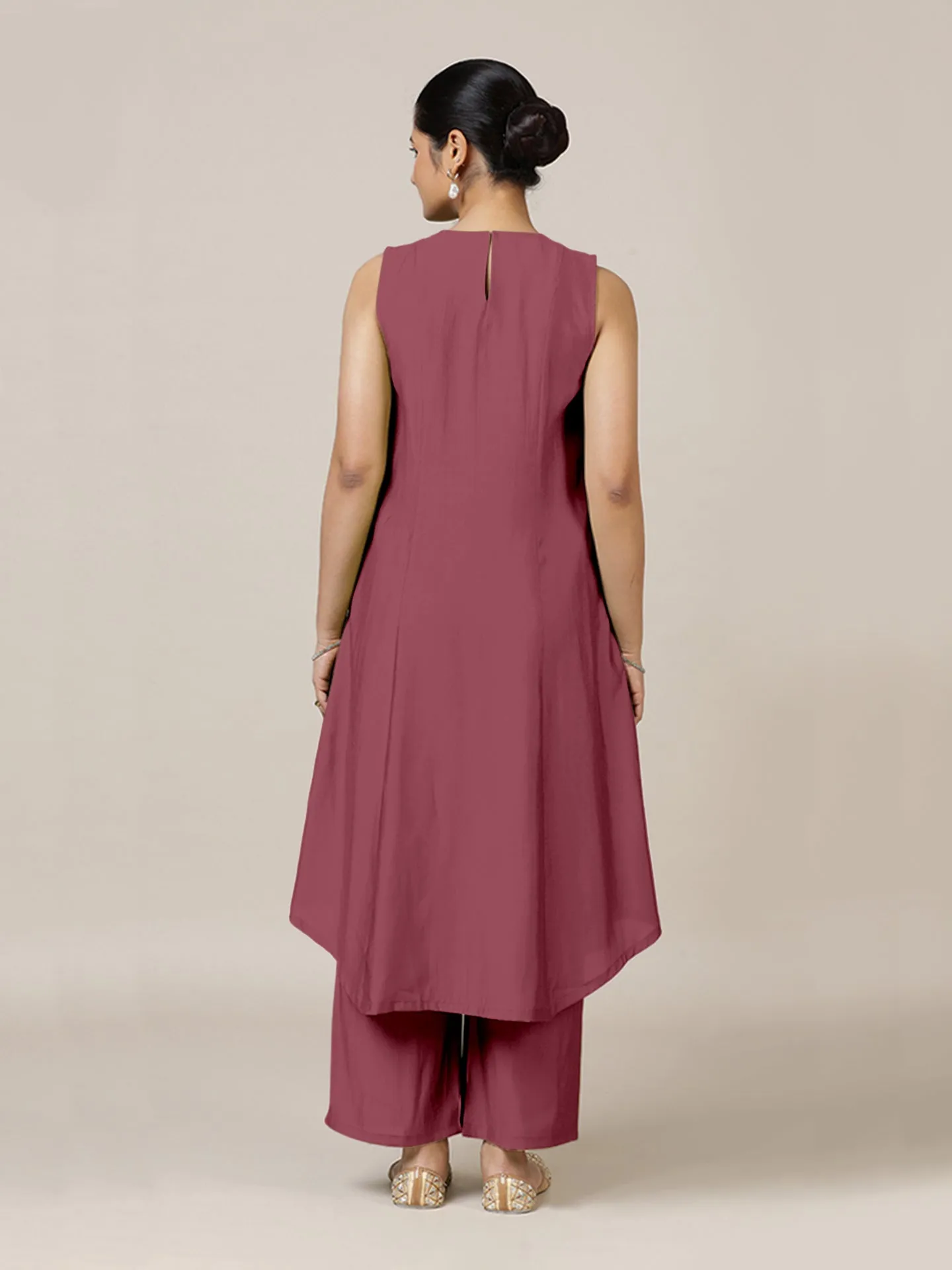 Mirha x Rozaana | A Line Kurta in Rose Pink with Thread Work | Coords or Only Kurta