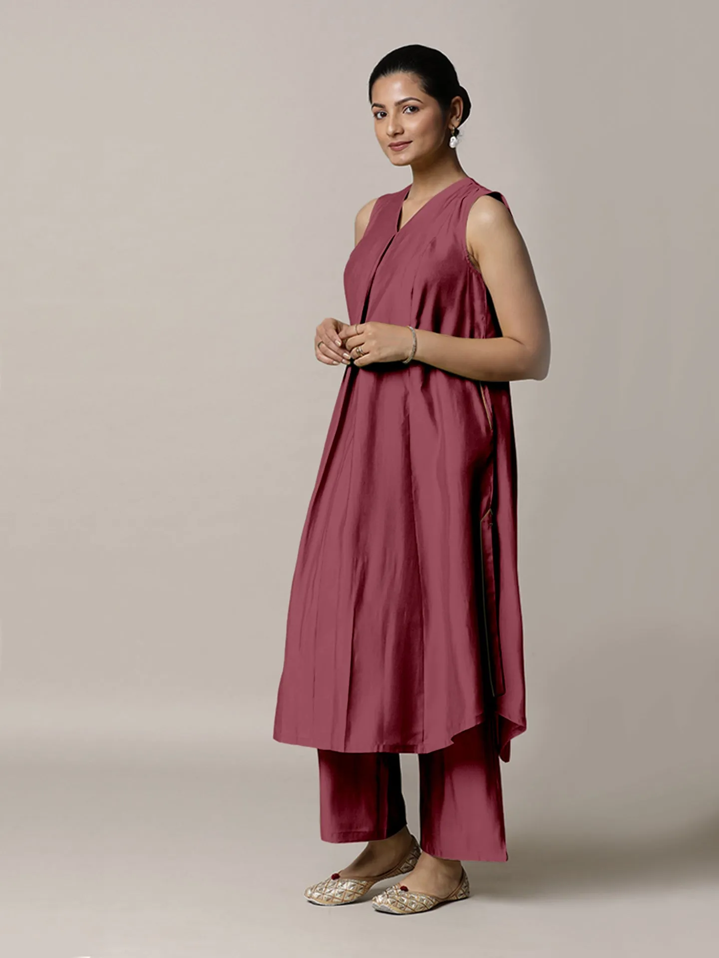 Mirha x Rozaana | A Line Kurta in Rose Pink with Thread Work | Coords or Only Kurta