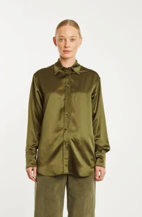 Moss Silk Slim Button Down Moss Silk Slim Button Down