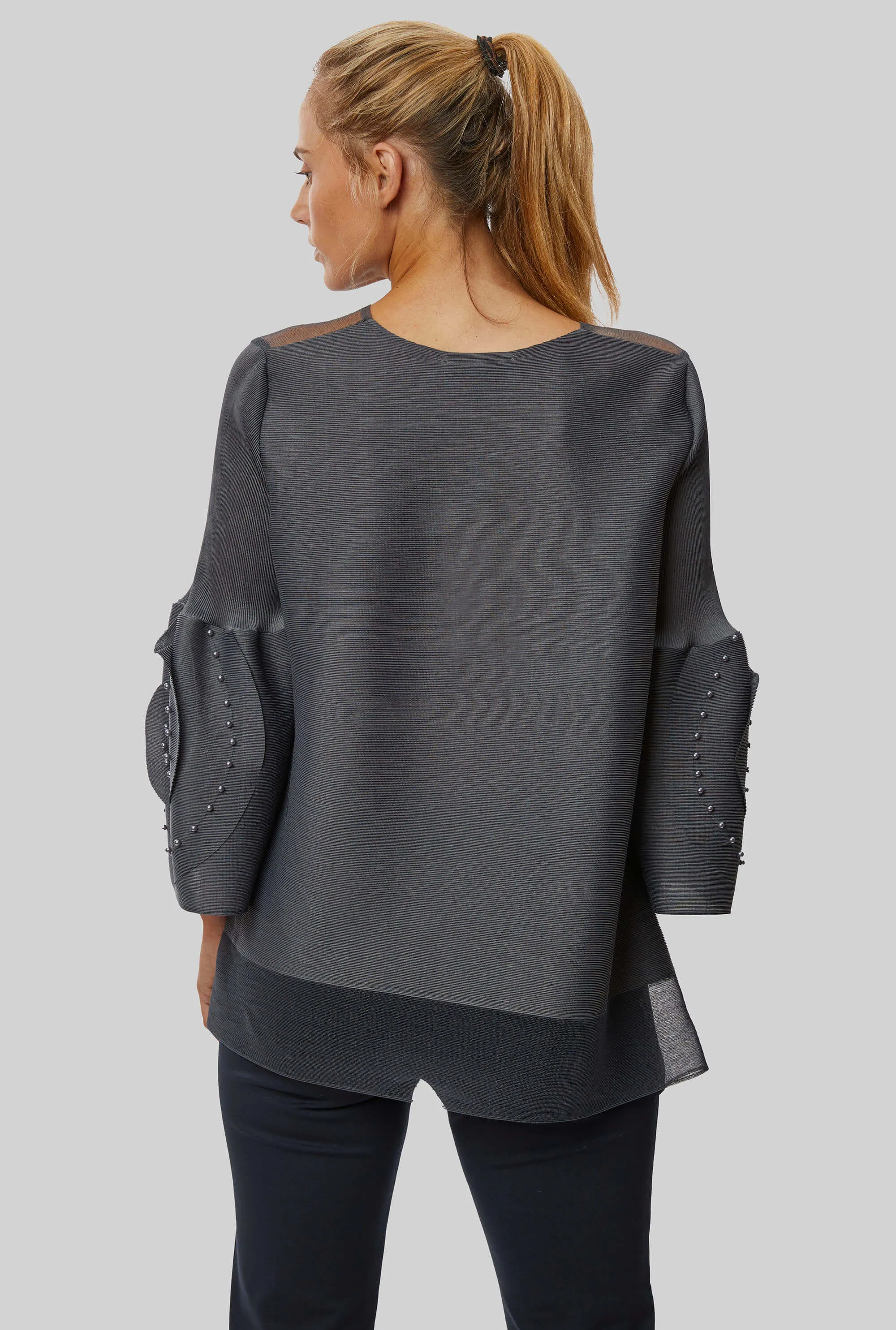 Rose Detail Sleeves Pleated Top In Charcoal